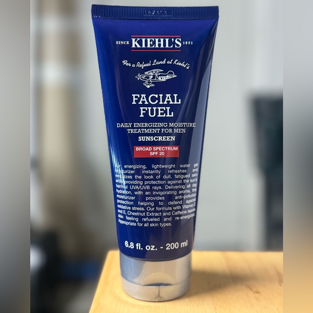Kiehl’s Facial Fuel Moisture Treatment for Men with Sunscreen SPF 20
